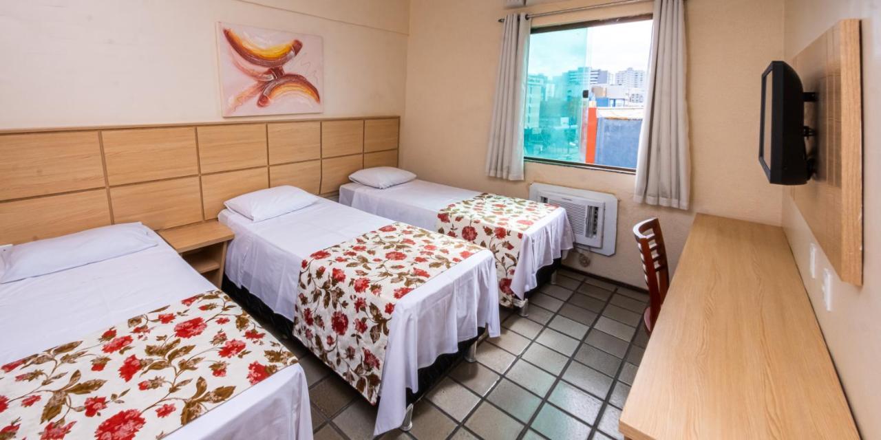 Hotel Dan Inn Express Salvador By Nacional Inn Exterior foto